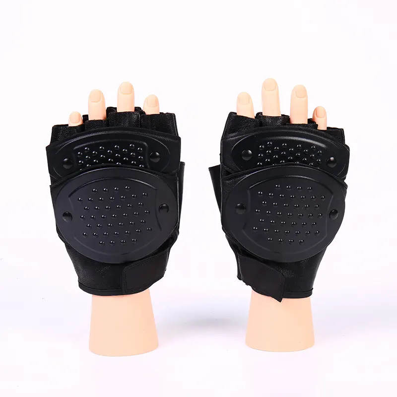 ถุงมือกันลื่นแบบครึ่งนิ้ว